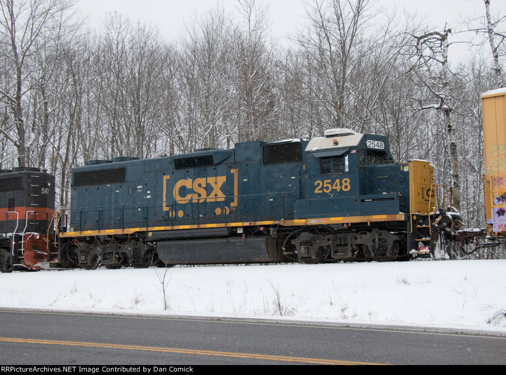 CSXT 2548